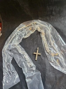 Silver color/rhinestone- cross 21"And Braided rhinestone 18" (16792) - Picture 1 of 6