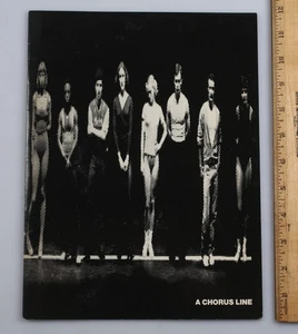 Programma souvenir anni 70 linea coro Broadway programma festival shakespeare - Foto 1 di 8