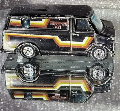 Yatming Delightful Van 1:64 DIE-CAST No. 899 VTG - Image 1 of 4