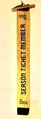 Bufanda de miembro de boleto de temporada de Columbus Crew amarilla y negra Glory Be to Columbus Foto 1 de 4