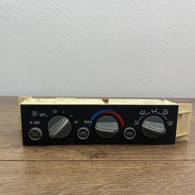 96-98 Chevrolet Silverado Sierra Yukon Tahoe A/C Heater Climate Control Tested - Image 1 of 4