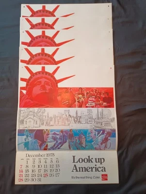 ЛОТ ИЗ 5 ВИНТАЖНЫХ РЕКЛАМНЫХ КАЛЕНДАРЕЙ 1976 COKE LOOK UP AMERICA ДВУХСОТЛЕТИЕ 21X18 - Изображение 1 из 4