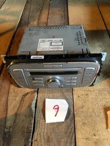 8M5T-18C815-AB - RADIO CD PLAYER FORD FOCUS - Bild 1 von 3