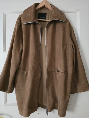 *****MASSIMO DUTTI LEDERJACKE 2025 (PASSEND F. GR 40/42) NEU, NP 299€!***** - Bild 1 von 4