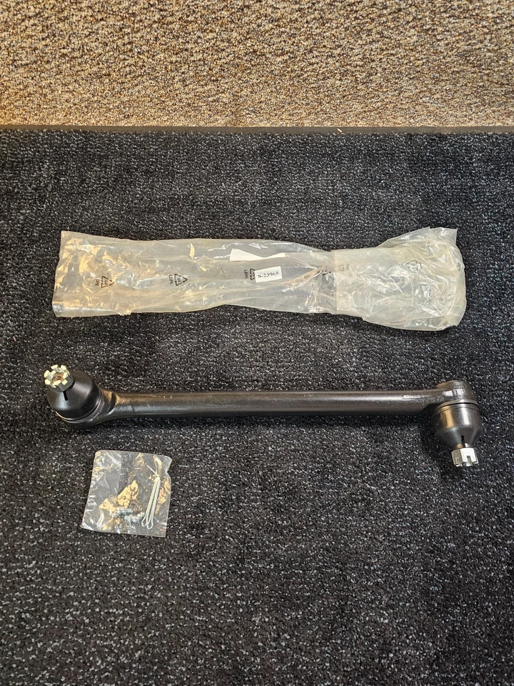 Eslabón de arrastre de dirección S-23965 19,75 pulgadas Longitud, extremos idénticos para Freightliner Foto 1 de 4