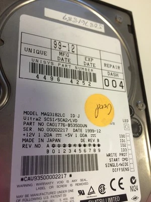 Fujitsu MAG3182LC 80 pin 18GB SCSI HDD - Image 1 of 4