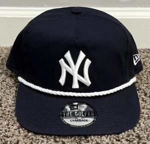 New York Yankees New Era The Golfer Navy Blue White Rope Hitch Snapback MLB Hat - Imagen 1 de 6
