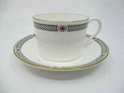 COALPORT COPLEY CUP & SAUCER - 2 1/4" 1004F
