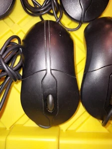 Dell USB Wired Optical Mouse - Black (M-UARDEL7) - Picture 1 of 2