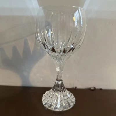 Copa de vino BACCARAT Crystal MASSENA (sin recortes) #4 (5 7/8 pulgadas) Excelente Foto 1 de 4