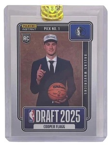 Tarjeta de novato (RC) 2025-26 Panini Instant #NBADN-1 Cooper Flagg DALLAS - Imagen 1 de 3