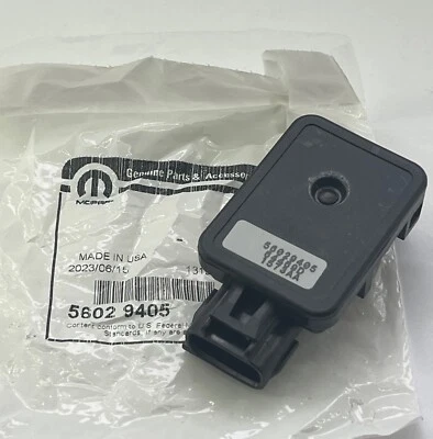 Sensor de presión de aire colector OEM GENUINO NUEVO Mopar 1997-2003 Jeep Dodge (MAP) Foto 1 de 4