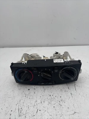马自达 MPV Wagon 2001 气候控制面板 气候控制 空调面板 B374-02 — 第 1/4 张图片