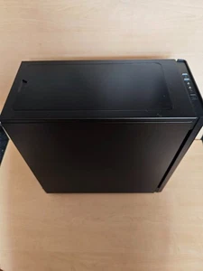 CORSAIR Carbide Series 275Q Mid-Tower Quiet Edition Gaming Case - Picture 1 of 6