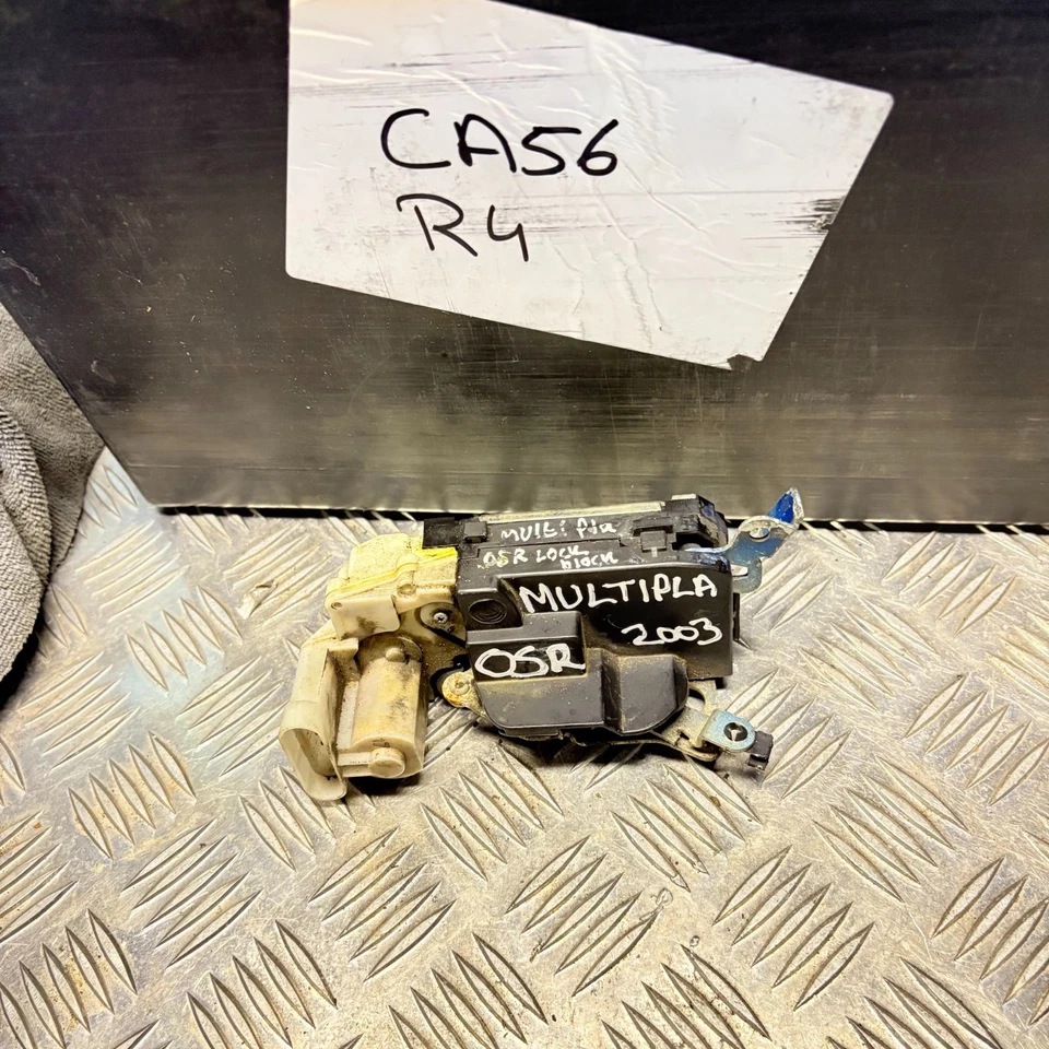 Fiat - Multipla 2003 - OSR Door LOCK /Rear door lock mechanism - Image 1 of 4