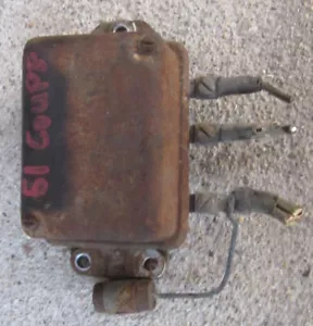 1951 Cadillac Delco Voltage Regulator 1118827 6V Canada 53 - 54 Corvette Orig - Foto 1 di 3