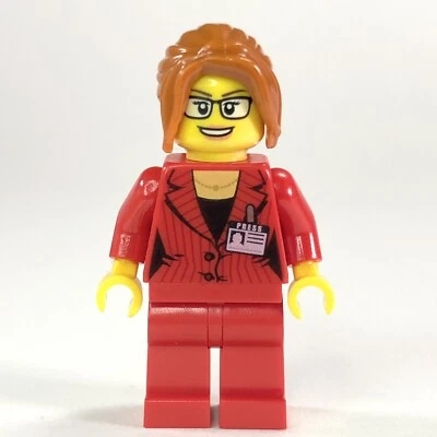LEGO Female Reporter Minifigure Ludo Game 40198 Blazer Press Pass Sidebangs Hair - Image 1 of 4