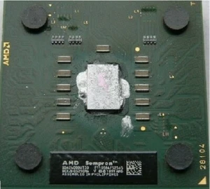 AMD Sempron 2400+ Socket A/462 333MHz Thoroughbred CPU Processor SDA2400DUT3D - Picture 1 of 1