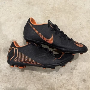 Nike Mercurial Vapor Youth 5.5Y Club Soccer Cleats Black Orange AH7350-081 - Picture 1 of 10