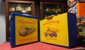 Matchbox Mini Carry-Case No. 8. WITH 18 Mint Hotwheel cars. - Picture 1 of 4