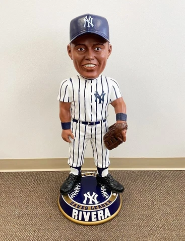 2011 FOCO FOREVER COLLECTIBLES MARIANO RIVERA 36 INCH BOBBLEHEAD 3 FOOT TALL /42 Cover