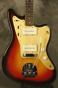 1959 Fender Jazzmaster Sunburst w/original strap, arm, tweed case + HANG TAGS!!! - Picture 1 of 24