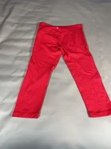 Lululemon Pants Womens 8 Red Crop Capri Yoga Athletic Activewear Leggings Gym - Picture 1 of 8