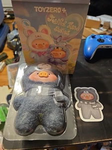 LuLu the Piggy Joyful Time Series - Huggy Teddy Vinyl Face Plush Keychain Figure - Picture 1 of 3