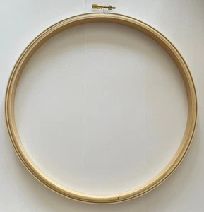 Siesta Frames wooden Embroidery Hoop 9'' / 22.5 cm - Picture 1 of 1