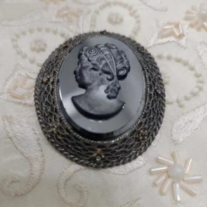 Vintage Black Jet Glass Unsigned Cameo Brooch Pendant - Picture 1 of 6