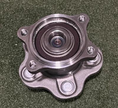 Conjunto de buje de cojinete de rueda trasera para Nissan Altima Máxima Quest 2004 2005 2006 Foto 1 de 3