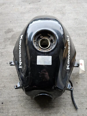 08-12 KAWASAKI NINJA 250 EX250 BLACK GAS TANK FUEL CELL PETROL RESERVOIR - Image 1 of 4