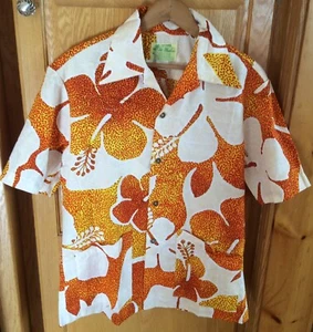 Hawaiian Shirts By Ui Maikai Sz Small Florals 2 Available NEW W Tags - Picture 1 of 8