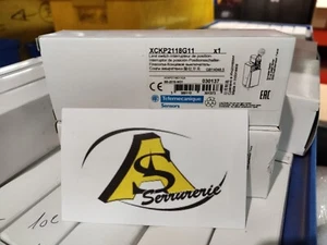 Telemecanique 030137 XCKP2118G11 switch (B417)