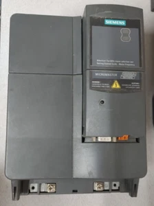 SIEMENS MICROMASTER 440 6SE6440-2UE31-1CA1 600V 17A 11KW QUANTITY!! WOW!! - Picture 1 of 4