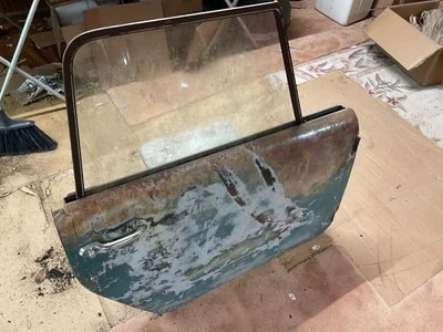 Puerta de 800 pasajeros International Scout 1966 1967 1968. Original Foto 1 de 4