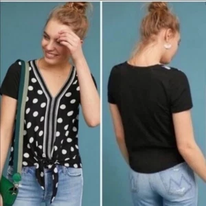 ANTHROPOLOGIE Akemi + Kin Sherburne Tie Top Womens S Black Polka Dot Tee $68 EUC - Picture 1 of 9