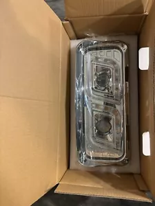 FOR 1981-2019 KENWORTH W900 WESTERN STAR 4800 LED DRL DUAL PROJECTOR HEADLIGHTS - Picture 1 of 4