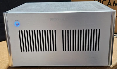 Amplificador de potencia estéreo Rotel RB-1590 - plateado Foto 1 de 4