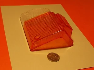 FRONT INDICATOR LENS  R/H SUIT TOYOTA LANDCRUISER FJ75R FZJ75R HZJ75R - Picture 1 of 1