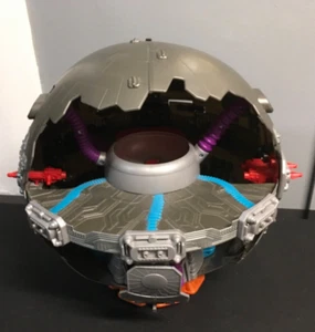 TEENAGE MUTANT NINJA TURTLES TECHNODROME AND SIX FIGURES - Picture 1 of 14