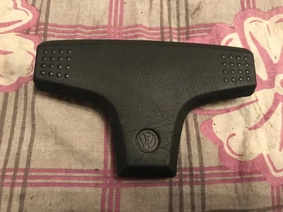 Hupenknopf Hupknopf VW Polo II 86C Bj.89 867419669A - Bild 1 von 4