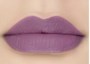 MAQUILLAJE GEEK PELUCHE LABIO MATE PROBLEMÁTICO x 2 **NUEVO EN CAJA ** NUEVO/ANTIGUO STOCK - Imagen 1 de 5