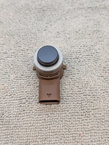 2016-2024 NEW OEM MERCEDES BENZ PARKING SENSOR 00 905 56 04 9999 - Picture 1 of 5