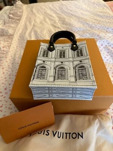 LOUIS VUITTON X FORNASETTI AUTHENTIC BRAND NEW - Picture 1 of 4