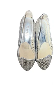 Michael Kors shoes Patent monogram perforated leather upper; Silver color size 7 - Picture 1 of 6
