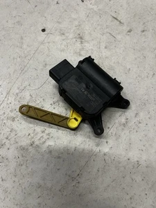 VW Audi Heater Air Vent Flap Motor 1K2907511C - Picture 1 of 2