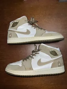 Size 9.5 - Jordan 1 Retro Armed Forces - 325514-221 - Picture 1 of 12