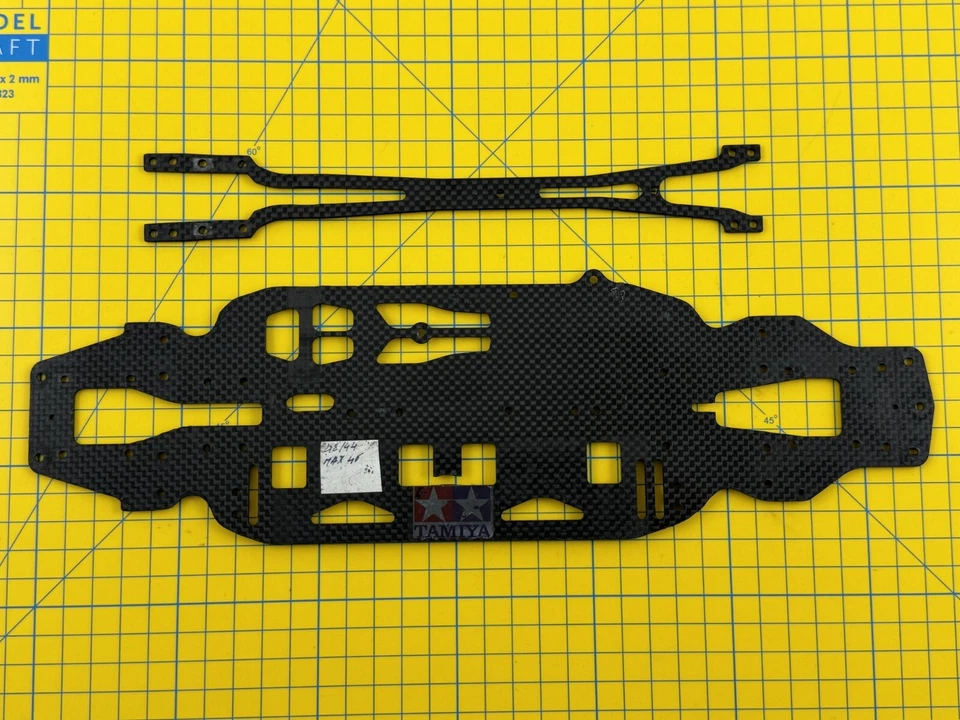 Tamiya Rahmen IN Kohlenstoff für Trf 416 Modellbau - Bild 1 von 1