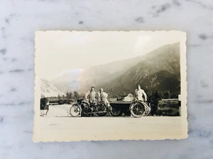 OLD PHOTOGRAPH VESPA MOTO LAMBRETTA 1937 TOWARDS CAPORETTO OLD PHOTOGRAPH - Picture 1 of 2